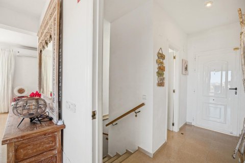 Villa for sale in Calpe, Alicante, Spain 3 bedrooms, 145 sq.m. No. 180899 - photo 18