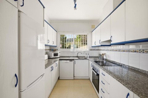 Villa for sale in Calpe, Alicante, Spain 3 bedrooms, 145 sq.m. No. 180899 - photo 10