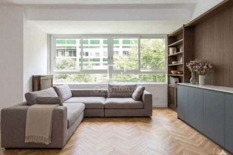 Wohnung zum Verkauf in Barcelona, Spanien 4 Schlafzimmer, 124 m2 Nr. 167979 - Foto 26