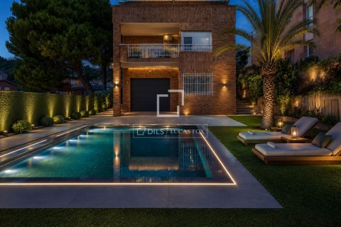 Villa pārdošanā Sant Just Desvern, Barcelona, Spānijā 5 istabas, 378 m2 Nr. 167975 - attēls 30