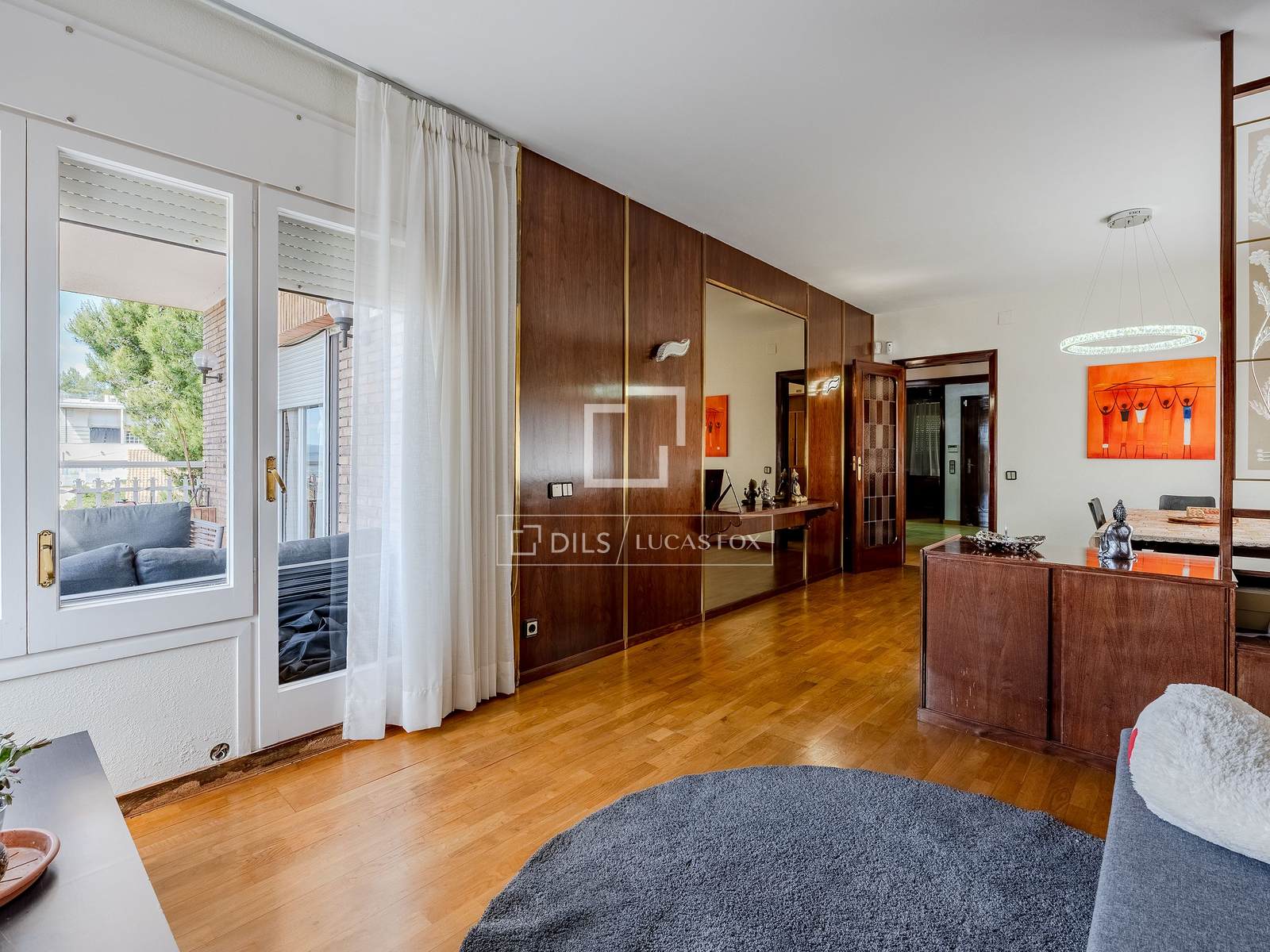 Villa a Sant Just Desvern, Barcelona, Spagna 5 camere da letto, 378 mq. N° 167975