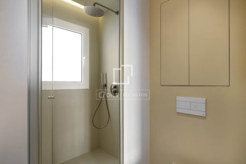 Apartment for sale in Barcelona, Spain 3 bedrooms, 140 sq.m. No. 167974 - photo 29
