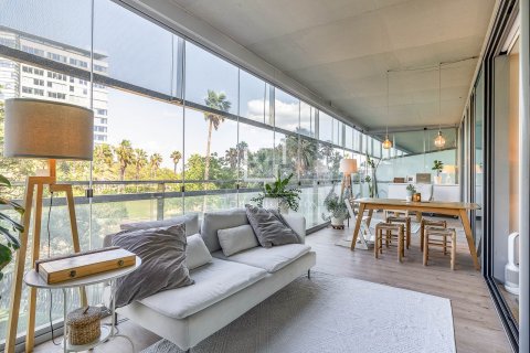 Apartment for sale in Barcelona, Spain 2 bedrooms, 82 sq.m. No. 167978 - photo 25