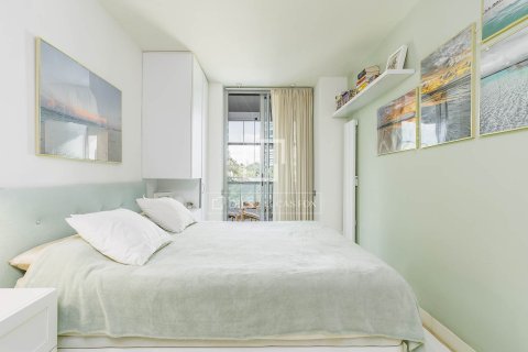 Apartment for sale in Barcelona, Spain 2 bedrooms, 82 sq.m. No. 167978 - photo 5