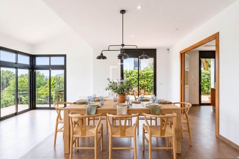 Продажа виллы в Ситжес, Барселона, Испания 4 спальни, 252м2 №167977 - фото 26
