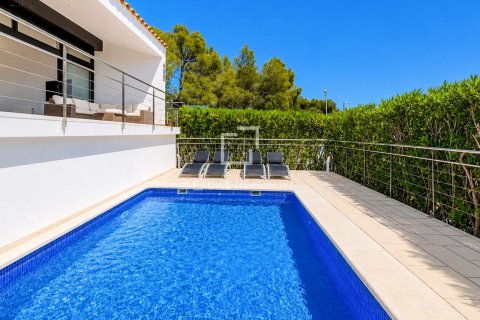 Villa à vendre à Sitges, Barcelona, Espagne, 4 chambres, 252 m2 No. 167977 - photo 3