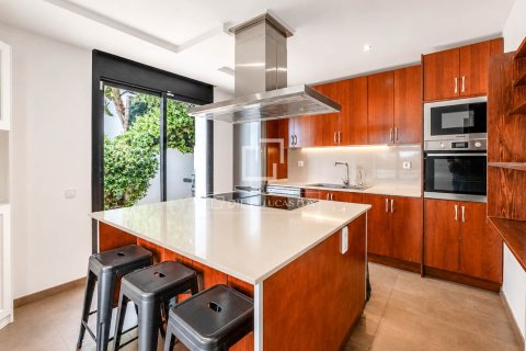 Villa à vendre à Sitges, Barcelona, Espagne, 4 chambres, 252 m2 No. 167977 - photo 5