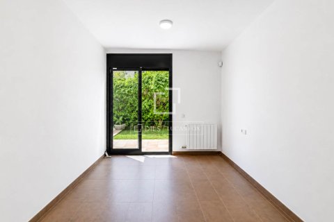 Villa à vendre à Sitges, Barcelona, Espagne, 4 chambres, 252 m2 No. 167977 - photo 21