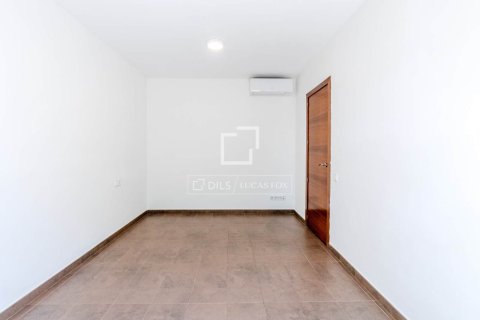 Villa à vendre à Sitges, Barcelona, Espagne, 4 chambres, 252 m2 No. 167977 - photo 26