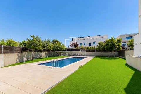 Villa à vendre à Sitges, Barcelona, Espagne, 4 chambres, 175 m2 No. 167973 - photo 4