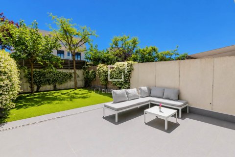 Villa à vendre à Sitges, Barcelona, Espagne, 4 chambres, 175 m2 No. 167973 - photo 12