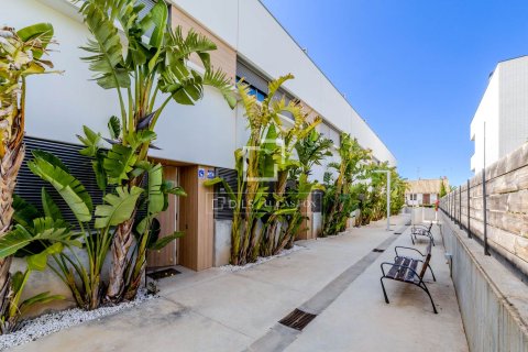 Villa à vendre à Sitges, Barcelona, Espagne, 4 chambres, 175 m2 No. 167973 - photo 30