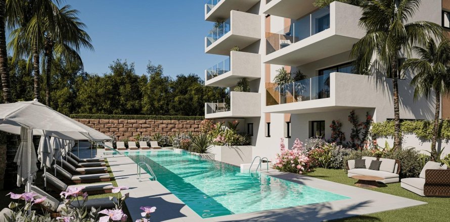 Apartment à Estepona, Malaga, Espagne 3 chambres, 117 m2 No. 169760