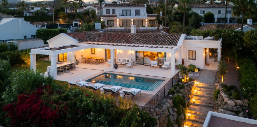 Willa w Marbella, Malaga, Hiszpania 4 sypialnie, 241 mkw. nr 135479