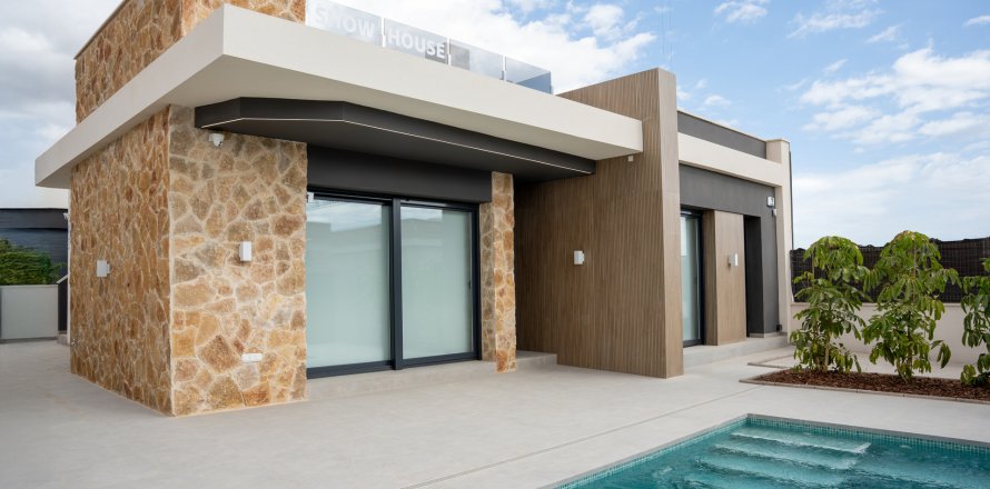 Villa a Ciudad Quesada, Alicante, Spagna 3 camere da letto, 167 mq. N° 155565