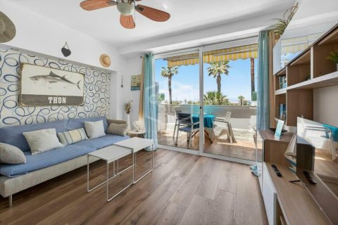 Продажа коммерческой недвижимости в Арона, Тенерифе, Испания 110м2 №168292 - фото 4
