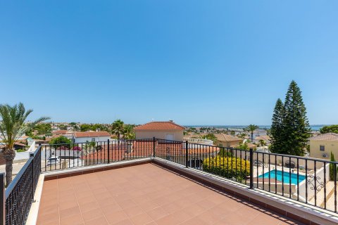 Villa à vendre à Ciudad Quesada, Alicante, Espagne, 3 chambres, 159 m2 No. 190245 - photo 26