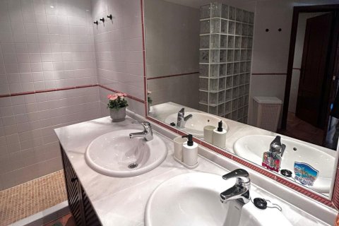 Huoneisto myytävänä Punta Prima, Alicante, Espanja, 2 makuuhuonetta, 156 m2 No. 190241 - kuva 18