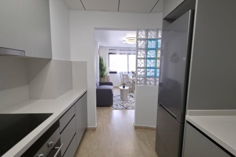 Wohnung zum Verkauf in Torrevieja, Alicante, Spanien 3 Schlafzimmer, 79 m2 Nr. 190247 - Foto 13