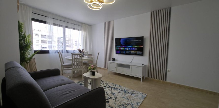 Wohnung in Torrevieja, Alicante, Spanien 3 Schlafzimmer, 79 m2 Nr. 190247