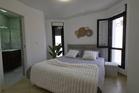 Wohnung zum Verkauf in Torrevieja, Alicante, Spanien 3 Schlafzimmer, 79 m2 Nr. 190247 - Foto 23