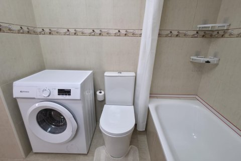 Wohnung zum Verkauf in Torrevieja, Alicante, Spanien 3 Schlafzimmer, 79 m2 Nr. 190247 - Foto 17