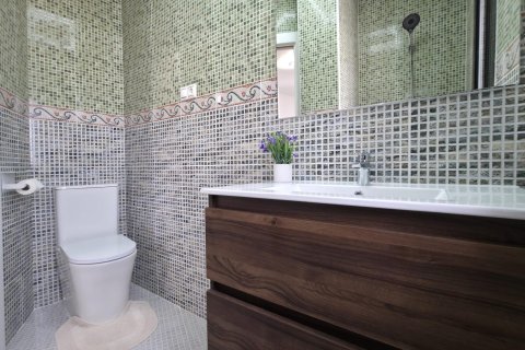 Wohnung zum Verkauf in Torrevieja, Alicante, Spanien 3 Schlafzimmer, 79 m2 Nr. 190247 - Foto 27