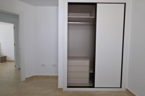 Wohnung zum Verkauf in Torrevieja, Alicante, Spanien 3 Schlafzimmer, 79 m2 Nr. 190247 - Foto 20