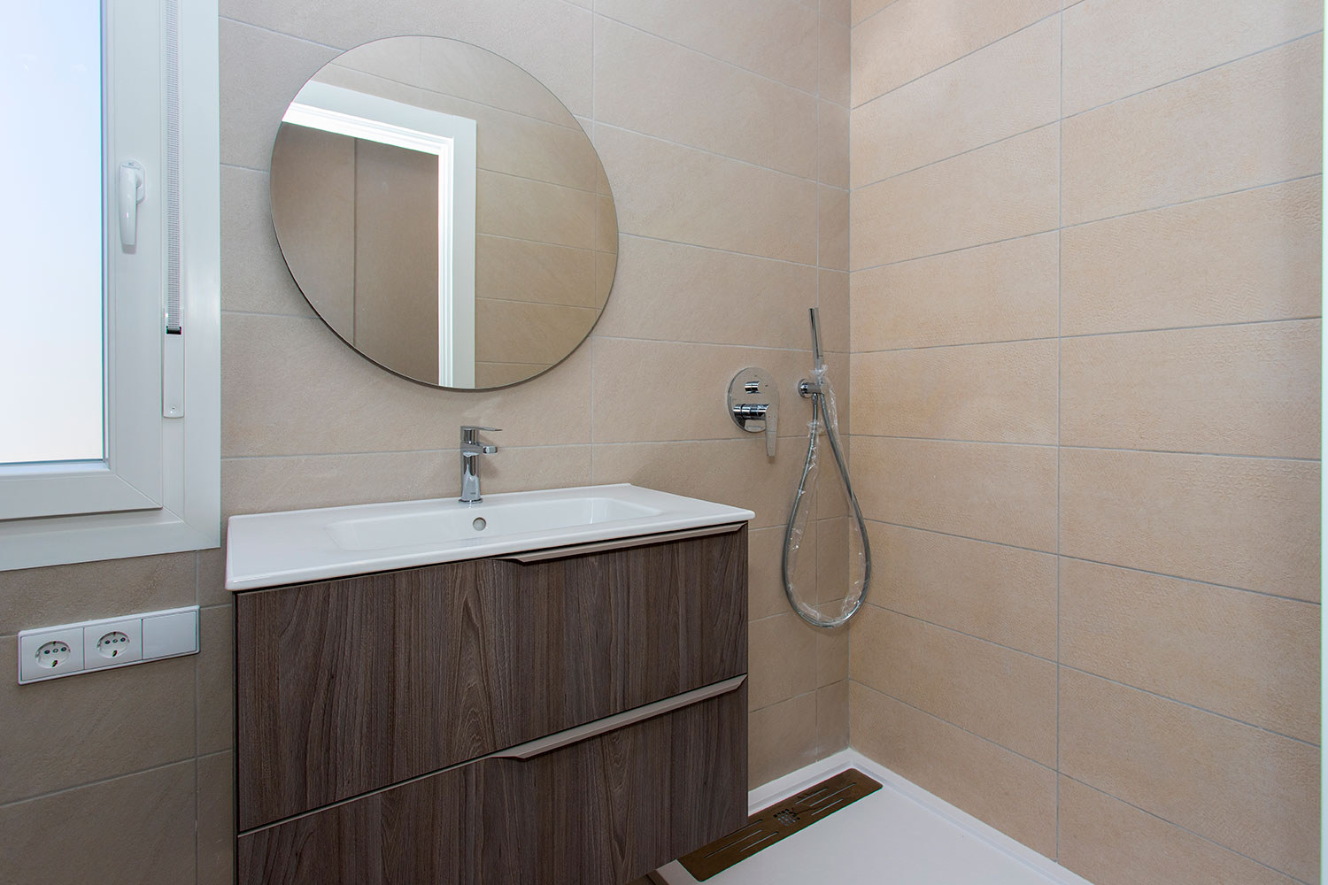 Villa a Hondon De Las Nieves, Alicante, Spagna 3 camere da letto, 230 mq. N° 99205
