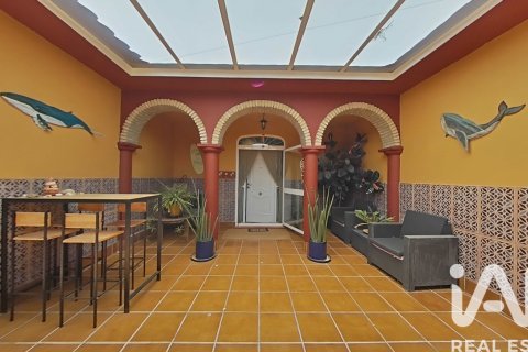 Сasa en venta en Chiclana de la Frontera, Cádiz, España 3 dormitorios, 207 m2 No. 188376 - foto 24