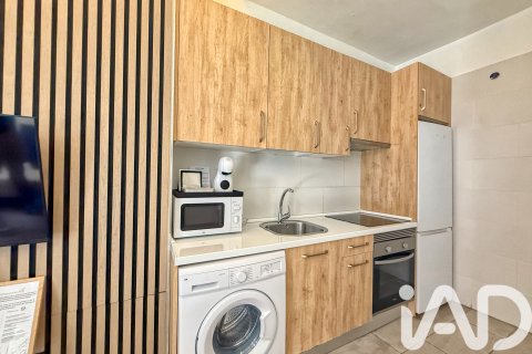 Apartamento en venta en Madrid, España 3 dormitorios, 103 m2 No. 188371 - foto 3