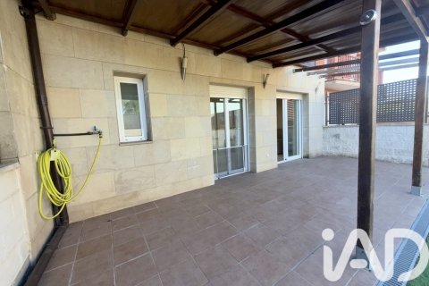 Townhouse for sale in Balaguer, Lleida, Spain 5 bedrooms, 265 sq.m. No. 188373 - photo 4