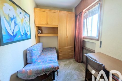 Продажа квартиры в Мадрид, Испания 3 спальни, 118м2 №188374 - фото 19