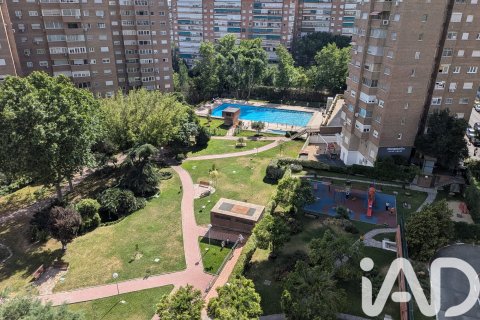 Продажа квартиры в Мадрид, Испания 3 спальни, 118м2 №188374 - фото 6