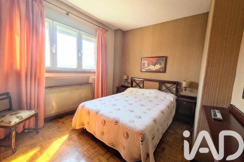 Продажа квартиры в Мадрид, Испания 3 спальни, 118м2 №188374 - фото 17