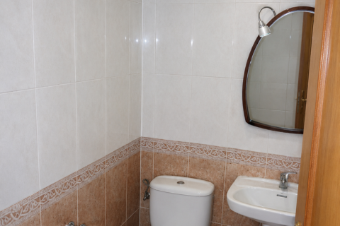 Commercial property à vendre à Leon, Espagne, 85 m2 No. 188370 - photo 7