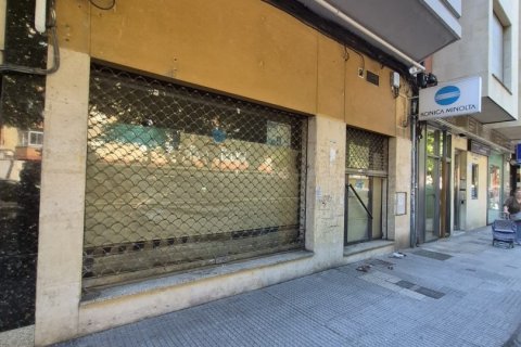 Commercial property à vendre à Leon, Espagne, 85 m2 No. 188370 - photo 2