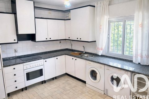 Продажа дома в Дос Германас, Севилья, Испания 4 спальни, 137м2 №173012 - фото 8