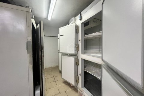 Cafe / restaurant for sale in Cala Millor, Mallorca, Spain 150 sq.m. No. 195910 - photo 12