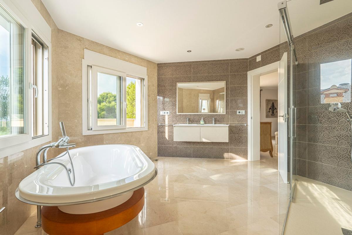 Villa in Benissa, Alicante, Spanien 4 Schlafzimmer, 464 m2 Nr. 80572
