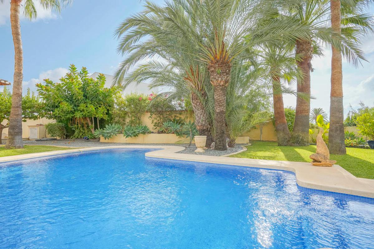 Villa in Benissa, Alicante, Spanien 4 Schlafzimmer, 464 m2 Nr. 80572
