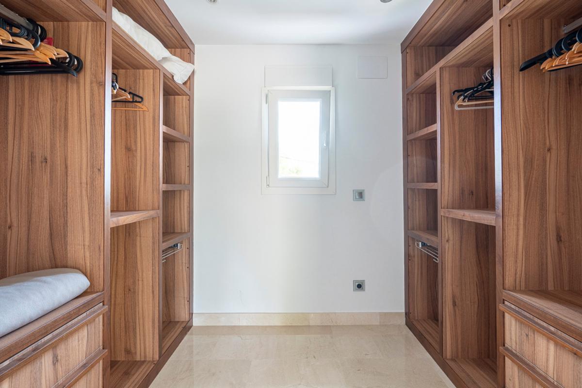 Villa in Benissa, Alicante, Spanien 4 Schlafzimmer, 464 m2 Nr. 80572
