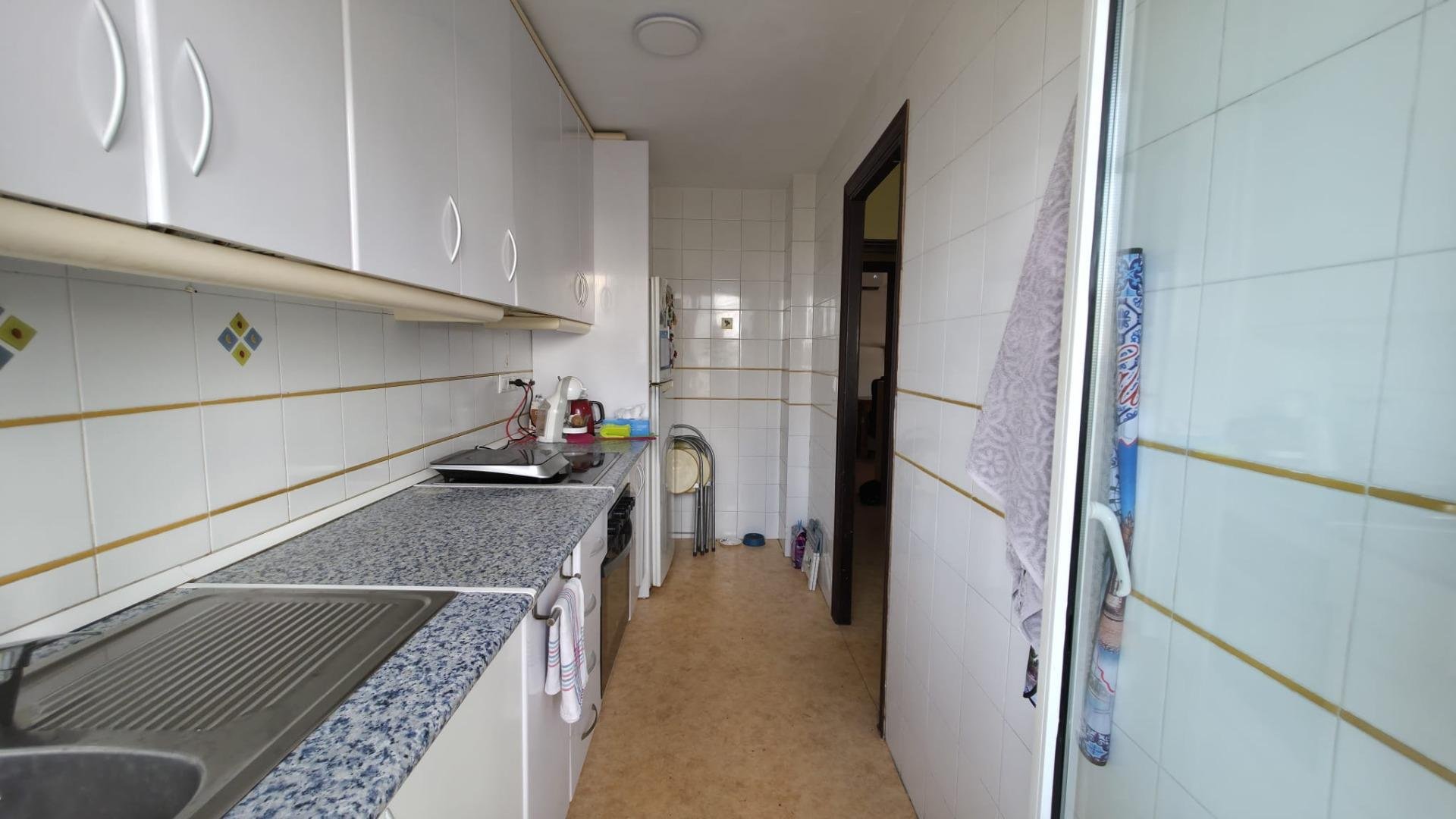 Appartamento a Torrevieja, Alicante, Spagna 3 camere da letto, 86 mq. N° 183098