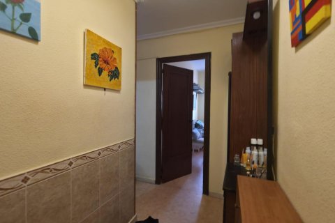 Apartamento en venta en Torrevieja, Alicante, España 3 dormitorios, 86 m2 No. 183098 - foto 6
