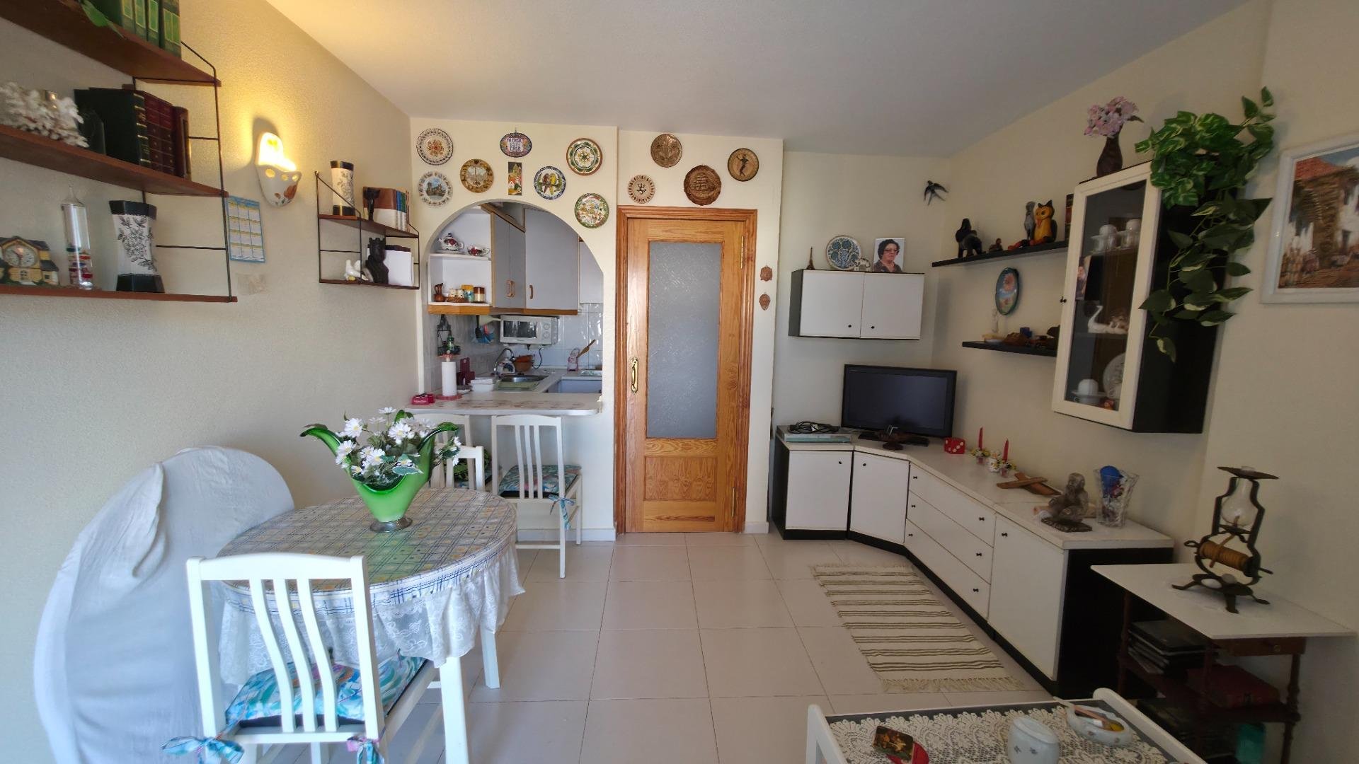 Wohnung in Torrevieja, Alicante, Spanien 1 Schlafzimmer, 55 m2 Nr. 183093