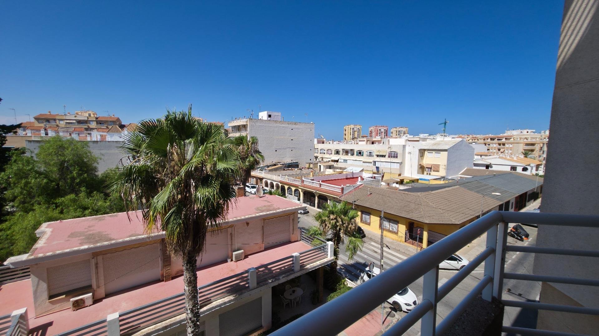 Wohnung in Torrevieja, Alicante, Spanien 1 Schlafzimmer, 55 m2 Nr. 183093