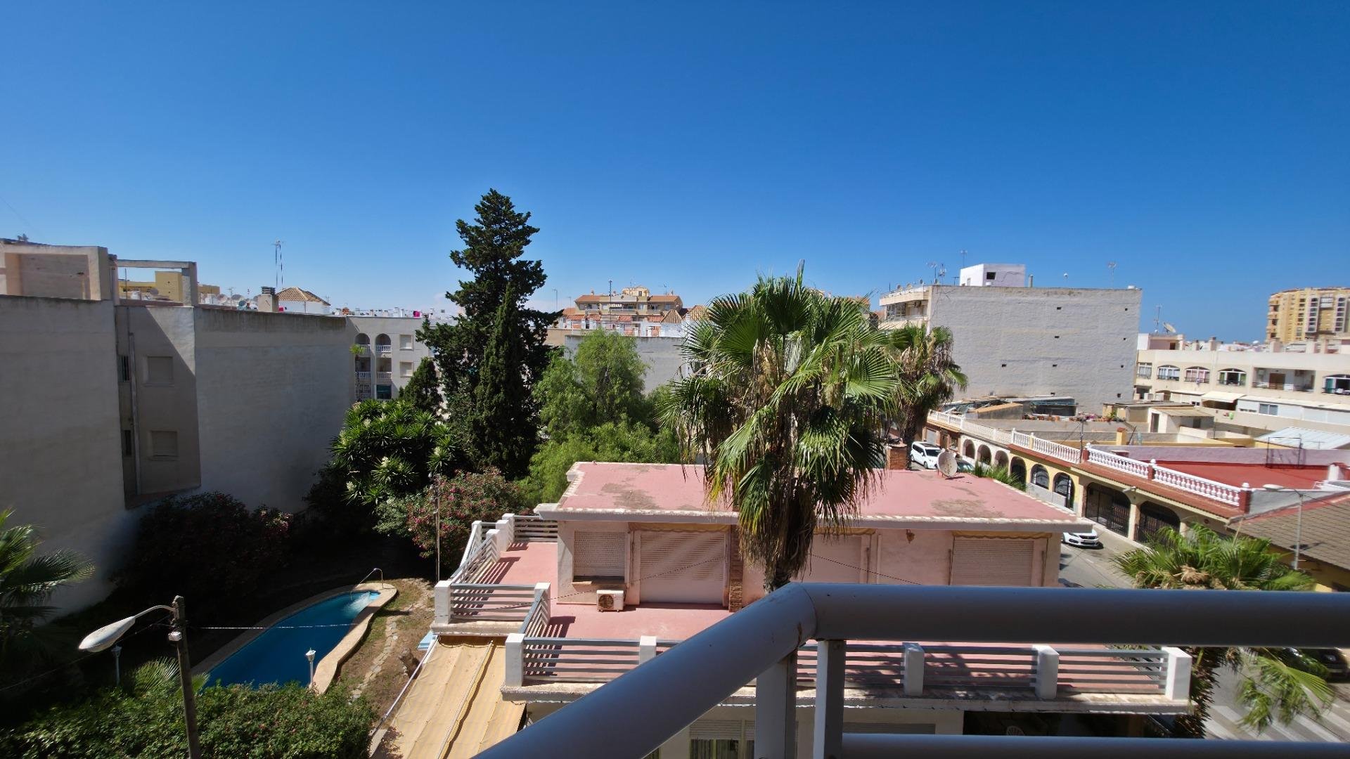 Wohnung in Torrevieja, Alicante, Spanien 1 Schlafzimmer, 55 m2 Nr. 183093