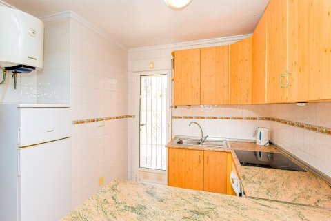 Продажа квартиры в Кампоамор, Аликанте, Испания 55м2 №183097 - фото 11