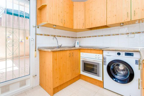 Продажа квартиры в Кампоамор, Аликанте, Испания 55м2 №183097 - фото 9