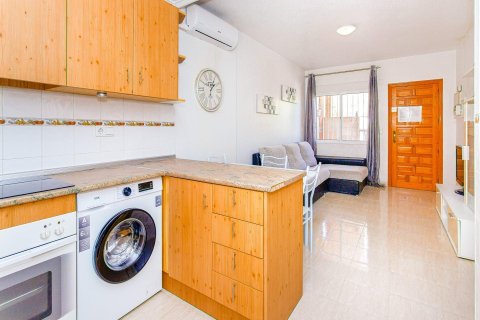 Продажа квартиры в Кампоамор, Аликанте, Испания 55м2 №183097 - фото 10